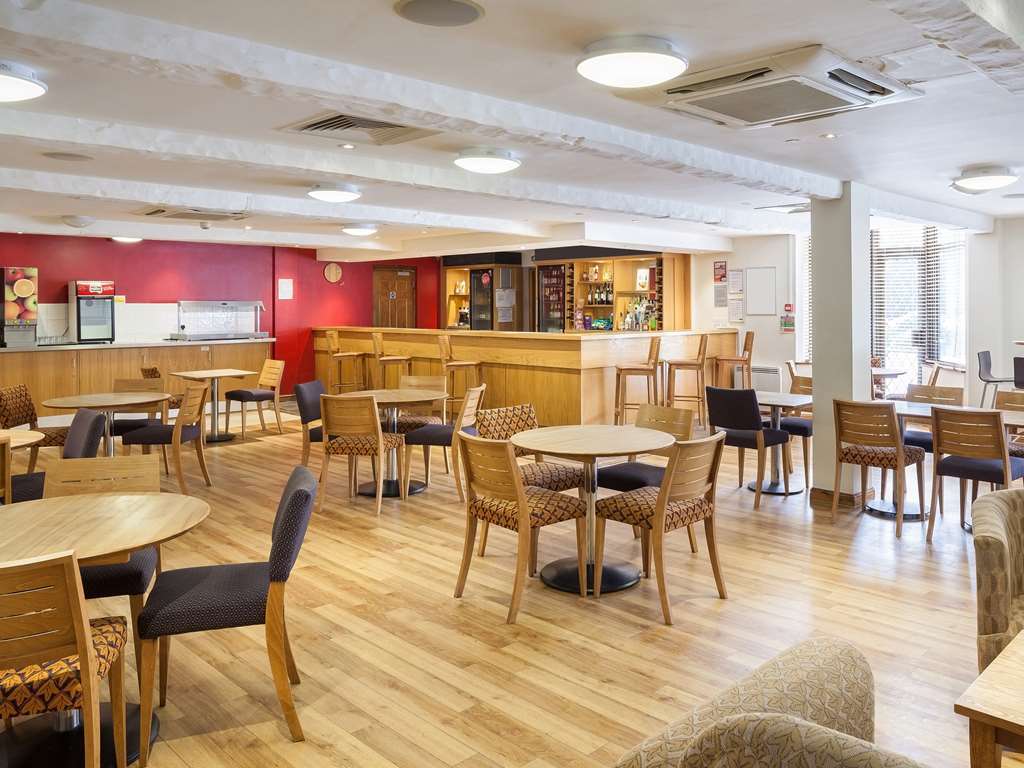 Travelodge ヘイスティングス レストラン 写真